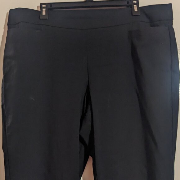 Liz Claiborne Career Classic Dress Pants - Picture 2 of 2